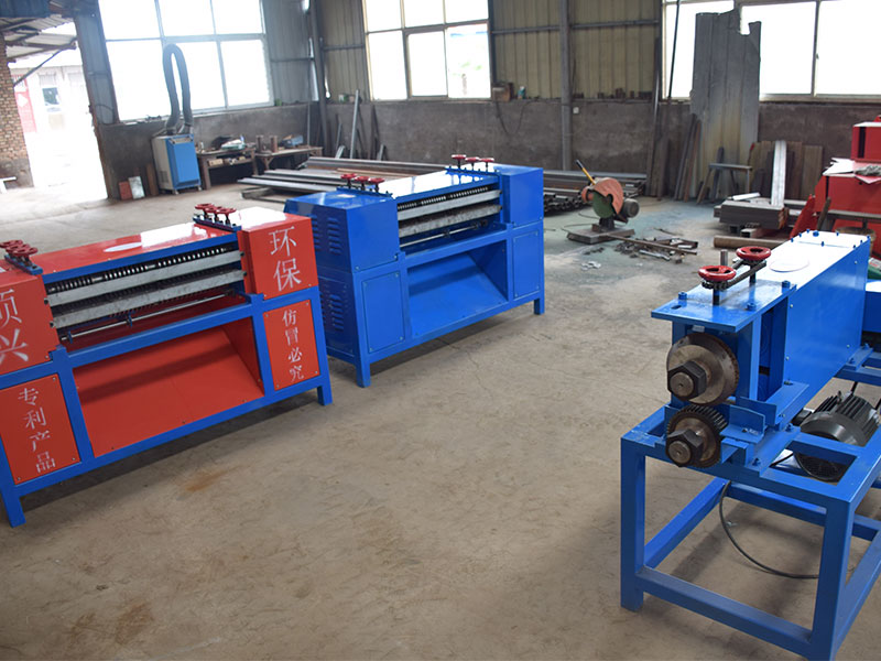 選購空調(diào)散熱器分離機(jī)時，購買干式的好還是濕式的好？